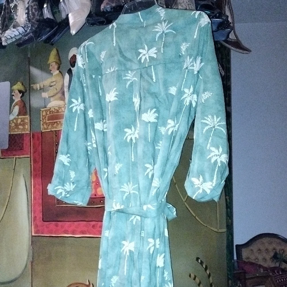 Zara Green Tropical Print Blouse - Picture 5 of 7